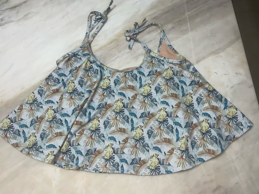 kortni jeane white green palm bananas flowy tankini top swim mix match size M